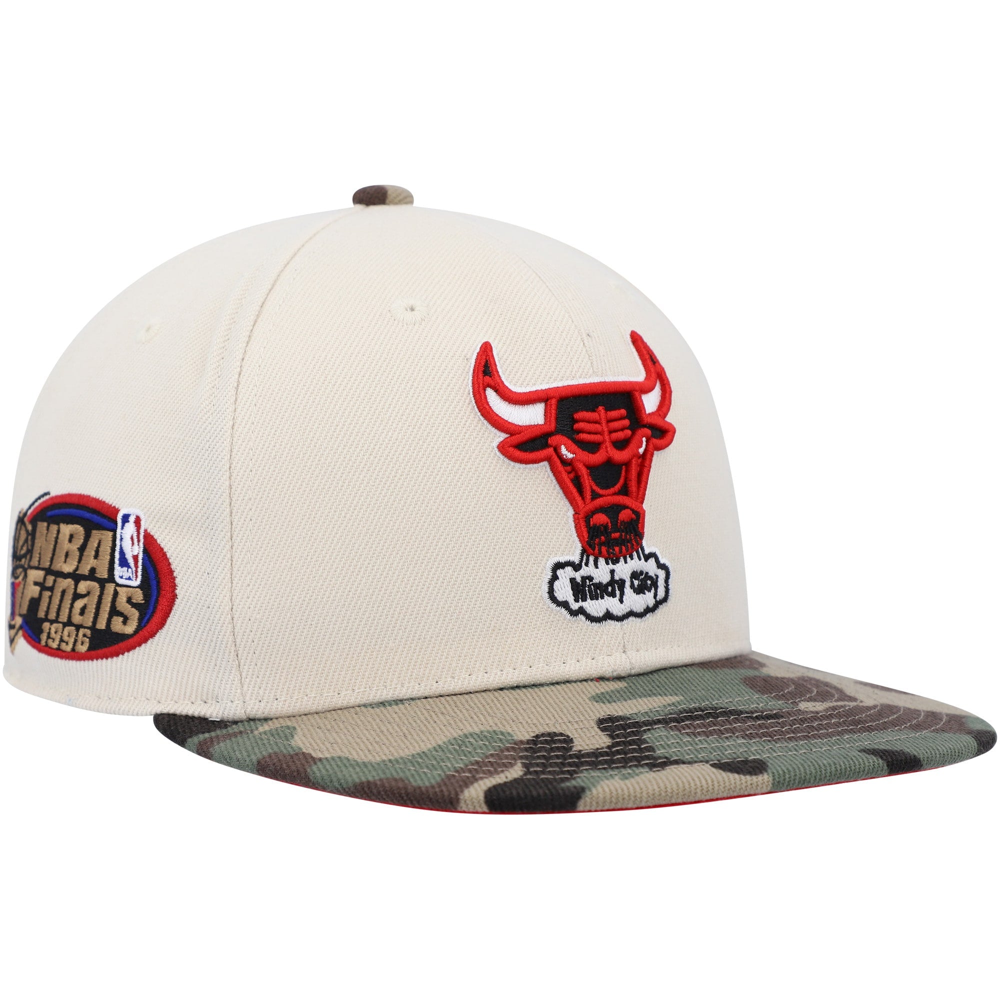 Chicago Bulls Mitchell & Ness Hardwood Classics 1996 NBA Finals Off White Camo Fitted Hat - Cream/Camo