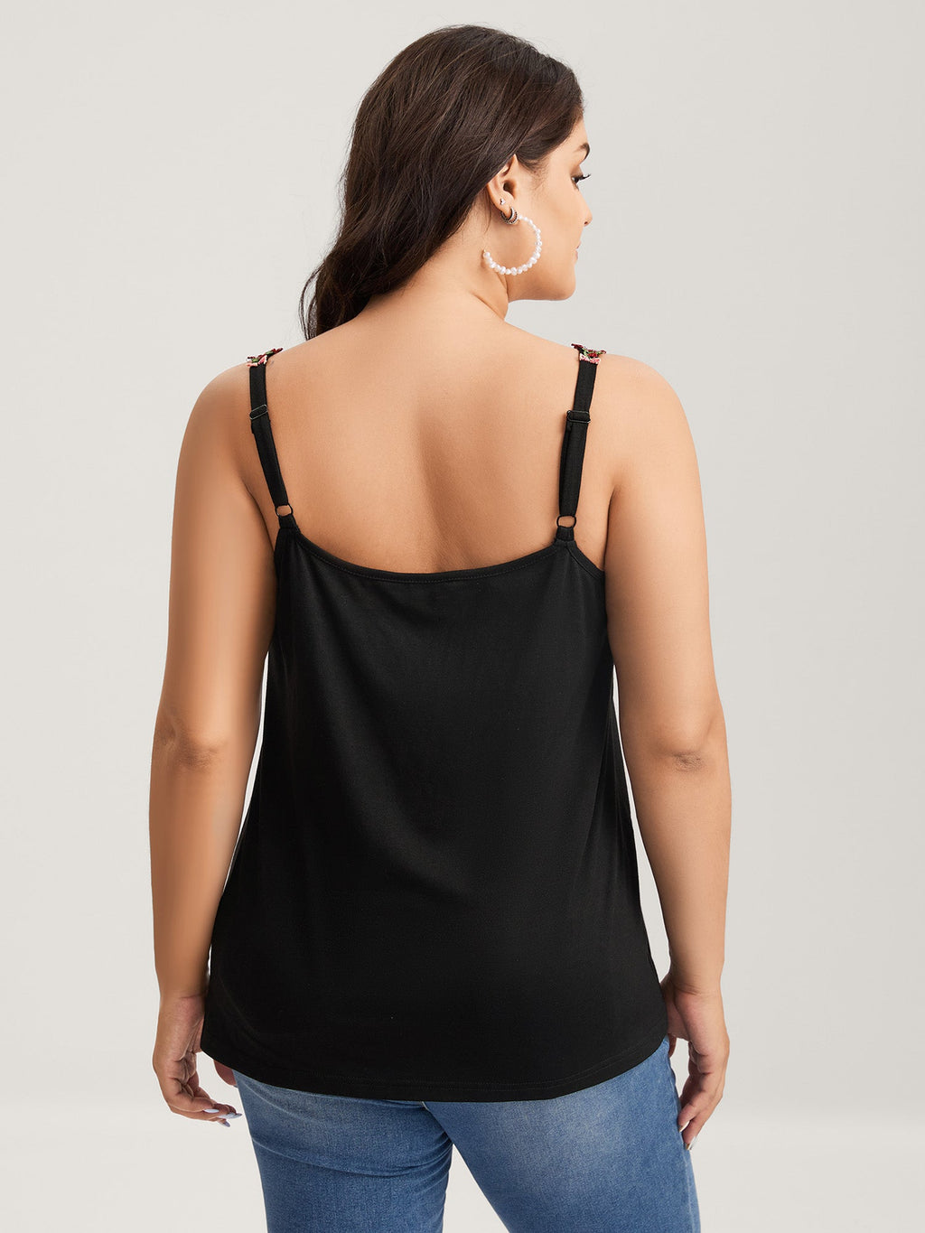 3D Floral Neckline Tank Top