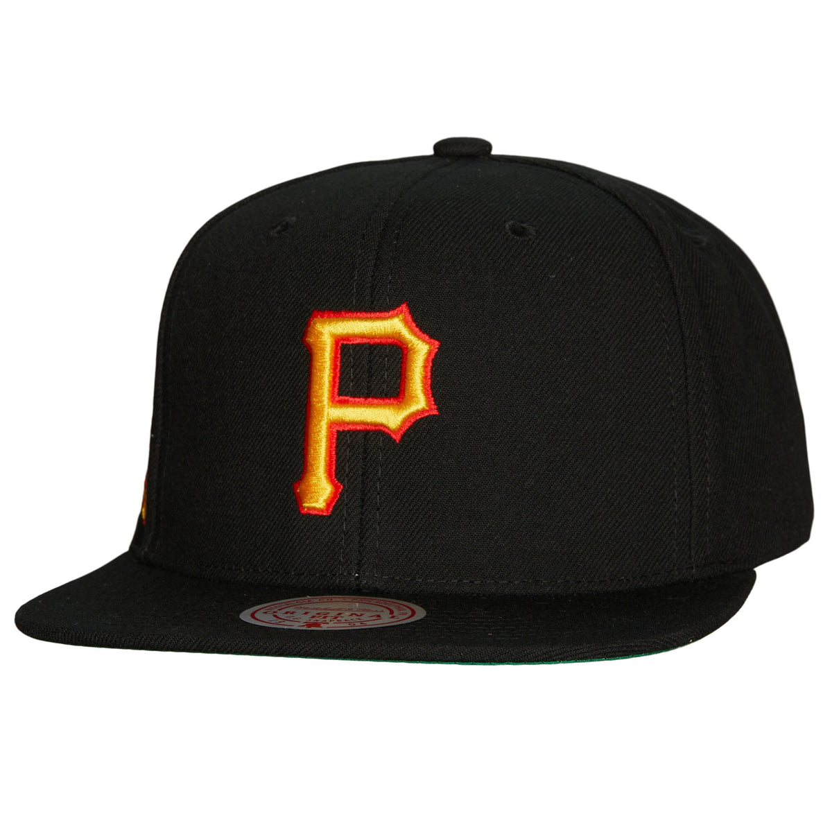 Pittsburgh Pirates Mitchell & Ness Cooperstown Collection Evergreen Snapback Hat - Black