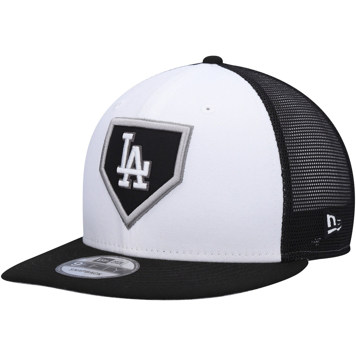 Los Angeles Dodgers New Era 2022 Clubhouse Trucker 9FIFTY Snapback Hat - White/Black